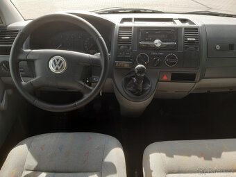 VW Transporter T5, 1,9tdi 63kw,r.v:2003, 6míst - 7