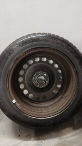 Kola Ford 235/55 R17 zimní pneu + poklice - 7