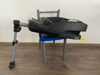 MAXI COSI CabrioFix 0-13 kg se základnou - 7