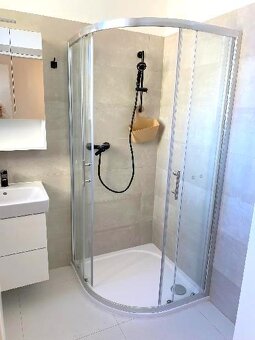 Nový byt 2+kk s terasou, 50m2,P.7-U metra Vltavska - 7