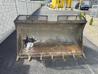 Volvo L30G - 7