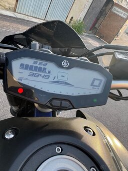 Yamaha MT07 - 7