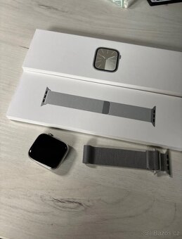 Apple Watch 9 45mm - 7