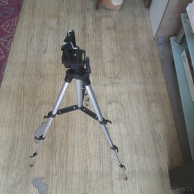 Hliníkový stavitelný stativ pro laser, telefon, kameru atd. - 7