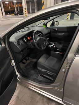 Prodám Peugeot5008 1.6 116kw - 7