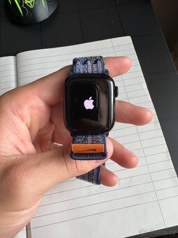 Apple Watch series 9 41mm Nike edice - 7