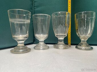 sklenic z hutního skla - 7