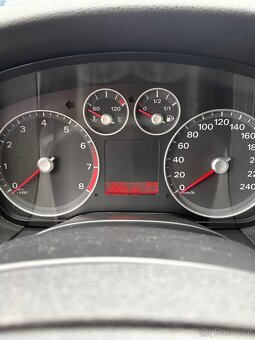 Ford Focus MK2 1.6 74kw - 7