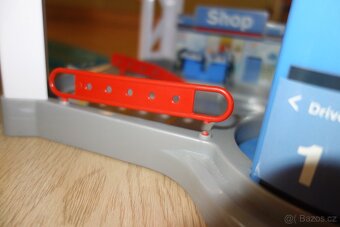 Klein Bosch parkovací dům/ garáž - 7