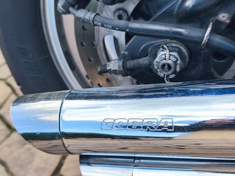 Kawasaki VN900 Custom - 7