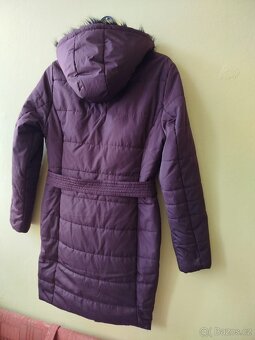 Fialový kabát, vel. S - 7