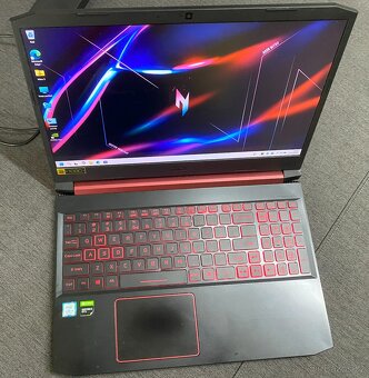 Acer Nitro 5, AN515-54-55ZS - 7