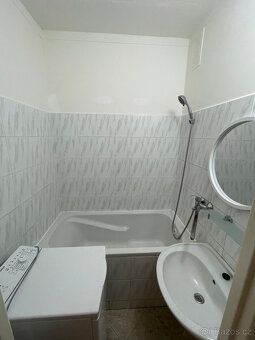 Pronájem bytu 1+1, Loosova, Lesná, 15000 Kč/měs, 37 m2 - 7