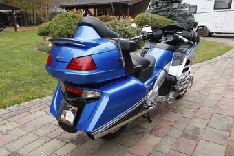 Na dovoz Honda Goldwing GL 1800 - 7