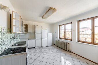 Prodej rodinného domu, 220 m², pozemek 759 m² - Kaplice - 7