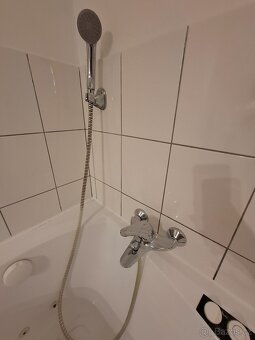 Prodám masážní vanu whirlpool Ravak - 7