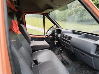 Ford Transit 2.5D. Přepravník koní - 7