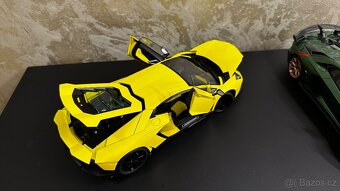 Autoart 1:18 Aventador 50th - 7