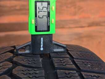 Zimní Ríken 225/40/18 XL - 7