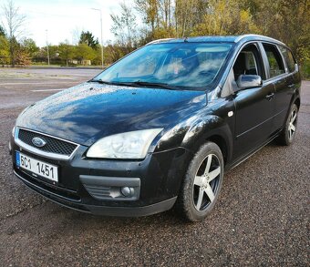 Prodám Ford Focus Ghia 1.6 benzín v dobrém stavu - 7