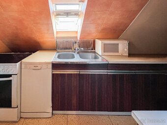 Prodej dvougeneračního domu ve Švihově - 7