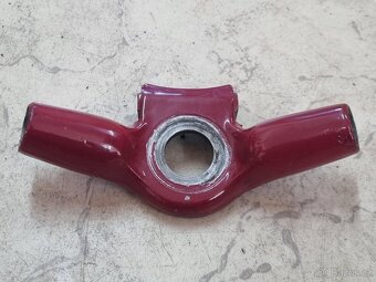 Jawa pérák FJ nebo Ogar - spodní brýle a držák řidítek. - 7