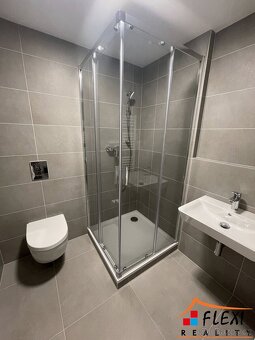 Pronájem bytu 1+kk, 32 m² vč. parkování - Ostrava - Slezská  - 7