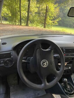 Golf IV 2.0 benzín... - 7