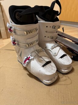 Dětské lyže a lyžáky - 7