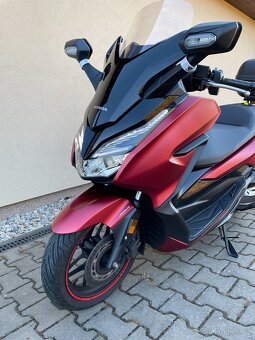 Honda Forza 125 07/2019 první majitel - 7