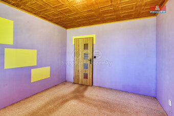 Prodej bytu 4+1, 85 m², Hostomice, ul. Dobříšská - 7