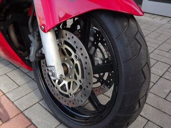Honda VFR 800 VTEC - 7