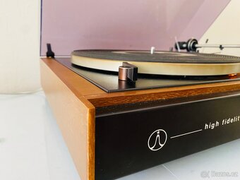 Gramofon Tesla NC 440, koupeno Tuzex 1979 - 7