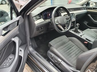 VW Passat B8 Variant Elegance 2.0 TDI 110kW Facelift Matrix - 7