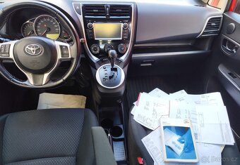 Toyota Verso S 1.3 Benzin 4 Valec nehavarováno Bez Koroze - 7