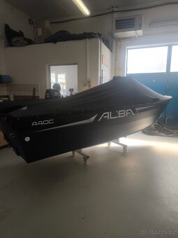 Prodám špičkový rybářský hliníkový člun ALBA 440 C - 7
