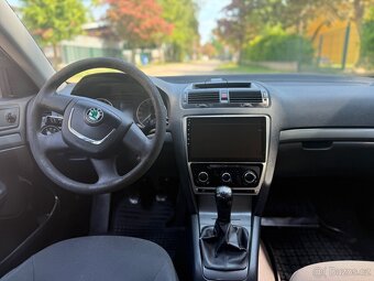 Škodu Octavii II 1.6 TDI (77 kW), r.v. 2012 – sedan, - 7