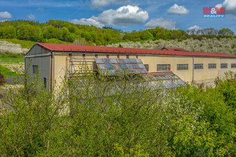 Prodej komerčního objektu,920 m², Benešov n.P. ul. Wolkerova - 7