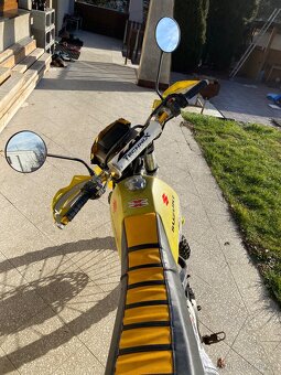 Suzuki DR 350 - 7