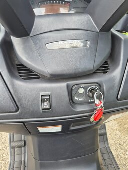 Suzuki burgman 650 executive - 7