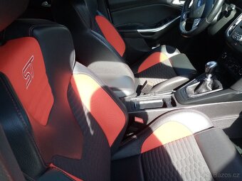 Prodam nebo výměnim Ford Focus ST - 7