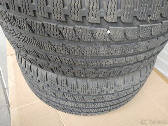 Pneu KUMHO 235/45 R18 , IZEN KW27 , zimní - 7