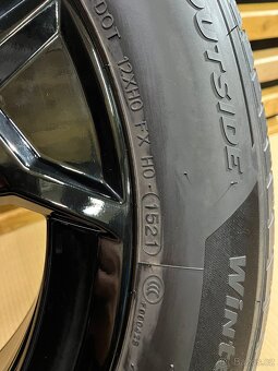 Alu originální kola Audi Q3 černé 5x112, 215/65 R17❄️ - 7