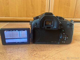 Panasonic Lumix DMC FZ-1000 - 7