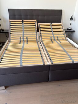 Čalouněna postel 180/200 cm - 7