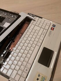 Zbytky HP notebooku - 7
