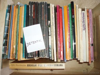 staré detektivky-Signál, Magnet, Napětí, Saturn - 7