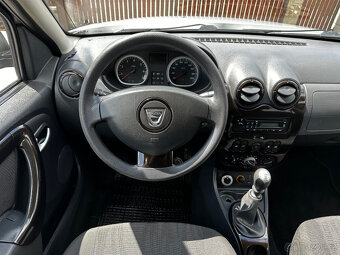 Dacia Duster 1.6 16v - 4x4 - 7
