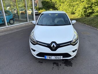 Renault Clio - 7