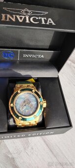 ze sbírkyInvicta DC Comics Aquaman limit.edice Autom. WR500 - 7